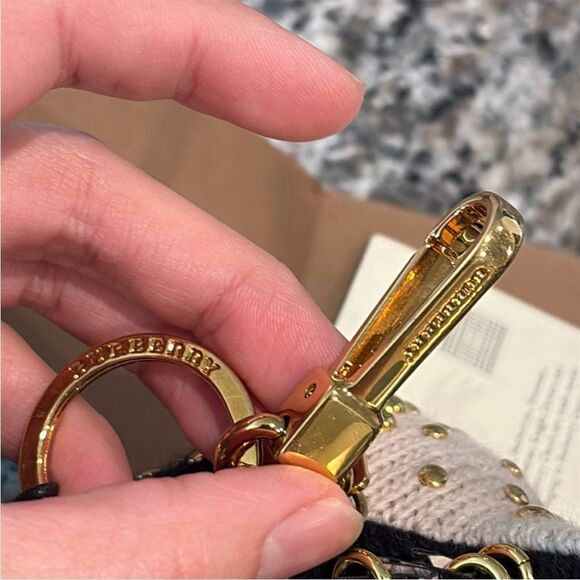 Burberry Black and Green Owl Keychain NWT - Picture 12 of 14